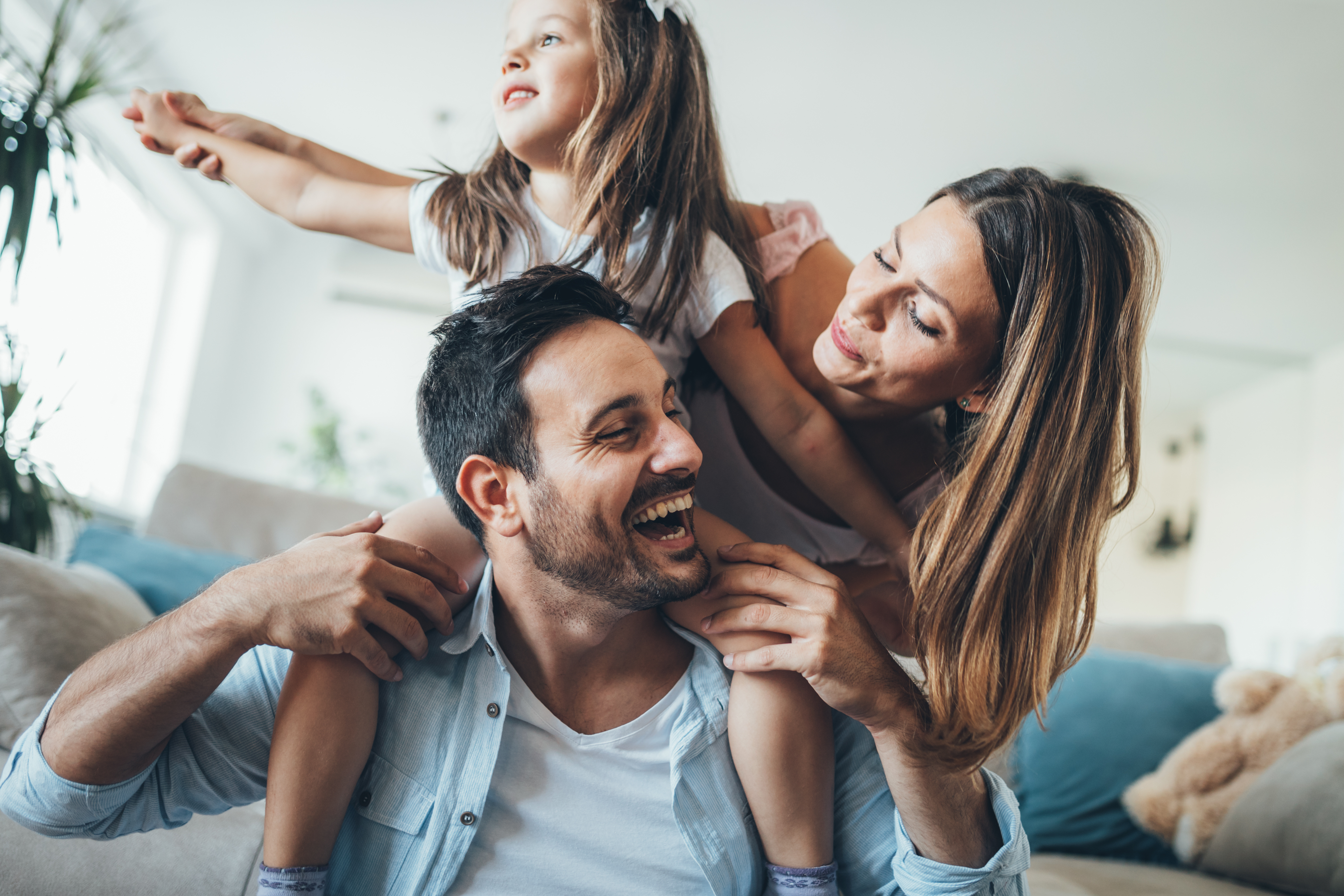 Familia protegida con MET Medicina Privada